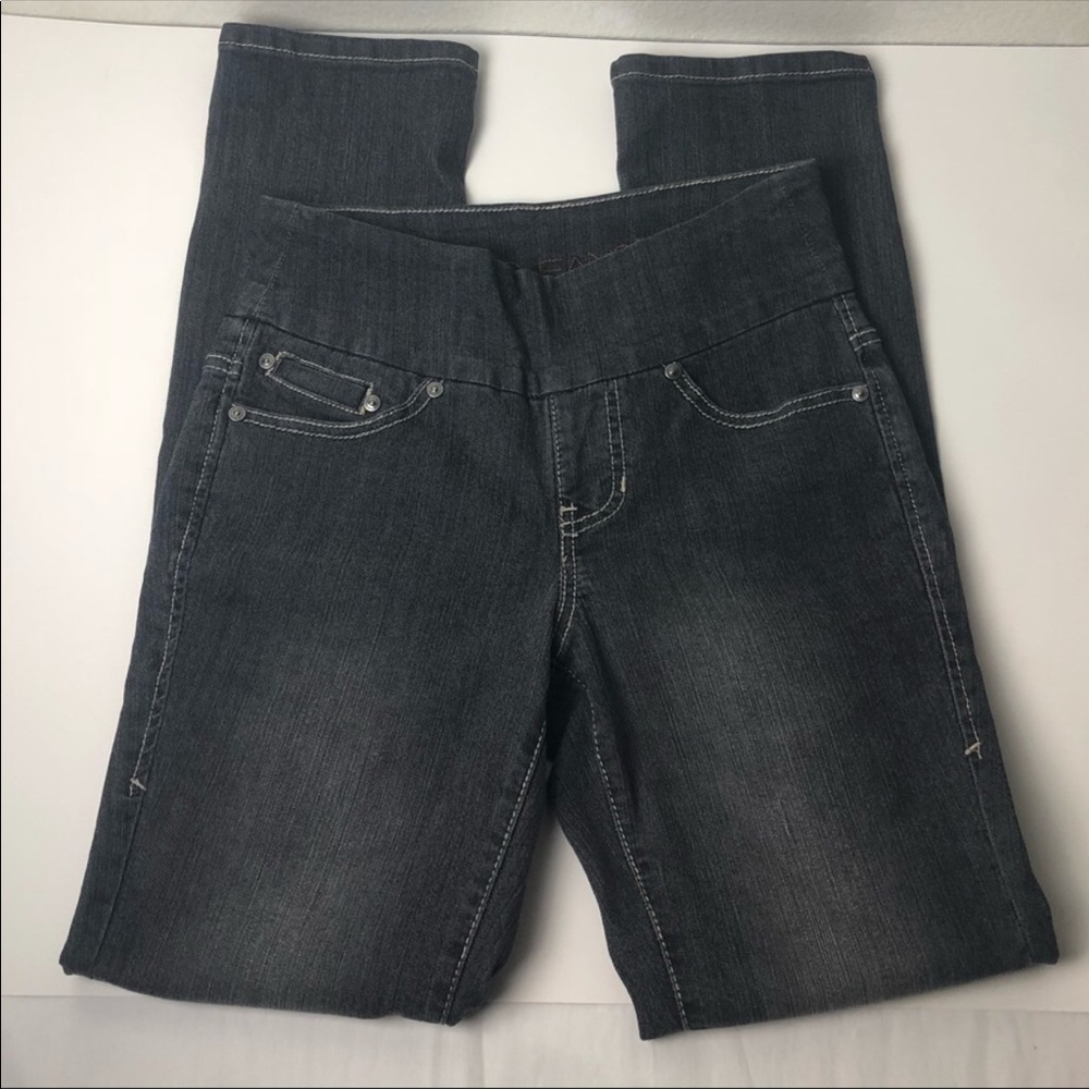 JagJeans High Waisted Jeans 👖
